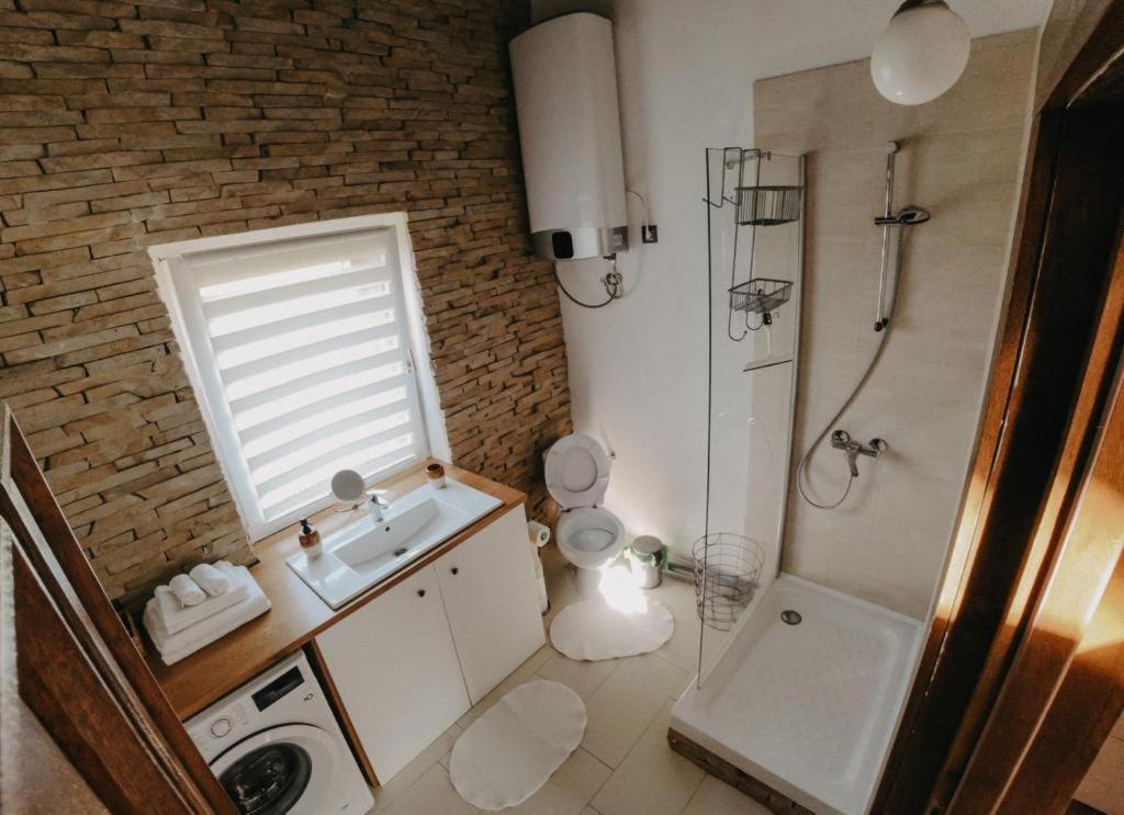 Honey Home Bistrita  Bagian luar foto